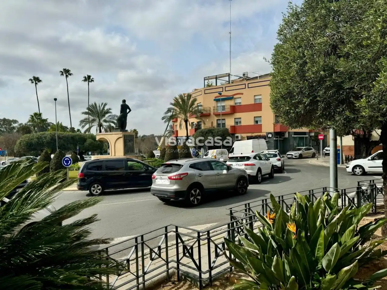 Vista exterior de Local de alquiler en Alcalá de Guadaira