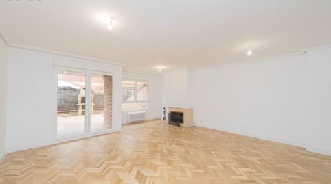 Foto 5 de Casa adosada en venta en Travesía Monzón, Zona Carretera del Plantío, Majadahonda