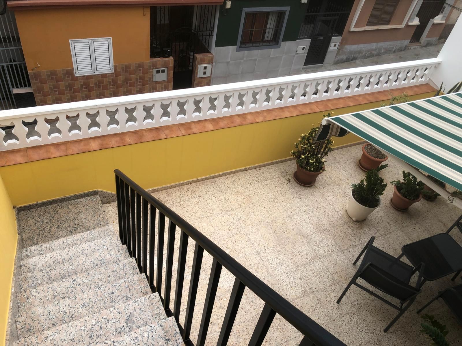 Casa adosada en venta en Calle Misericordia, Schamann - Rehoyas