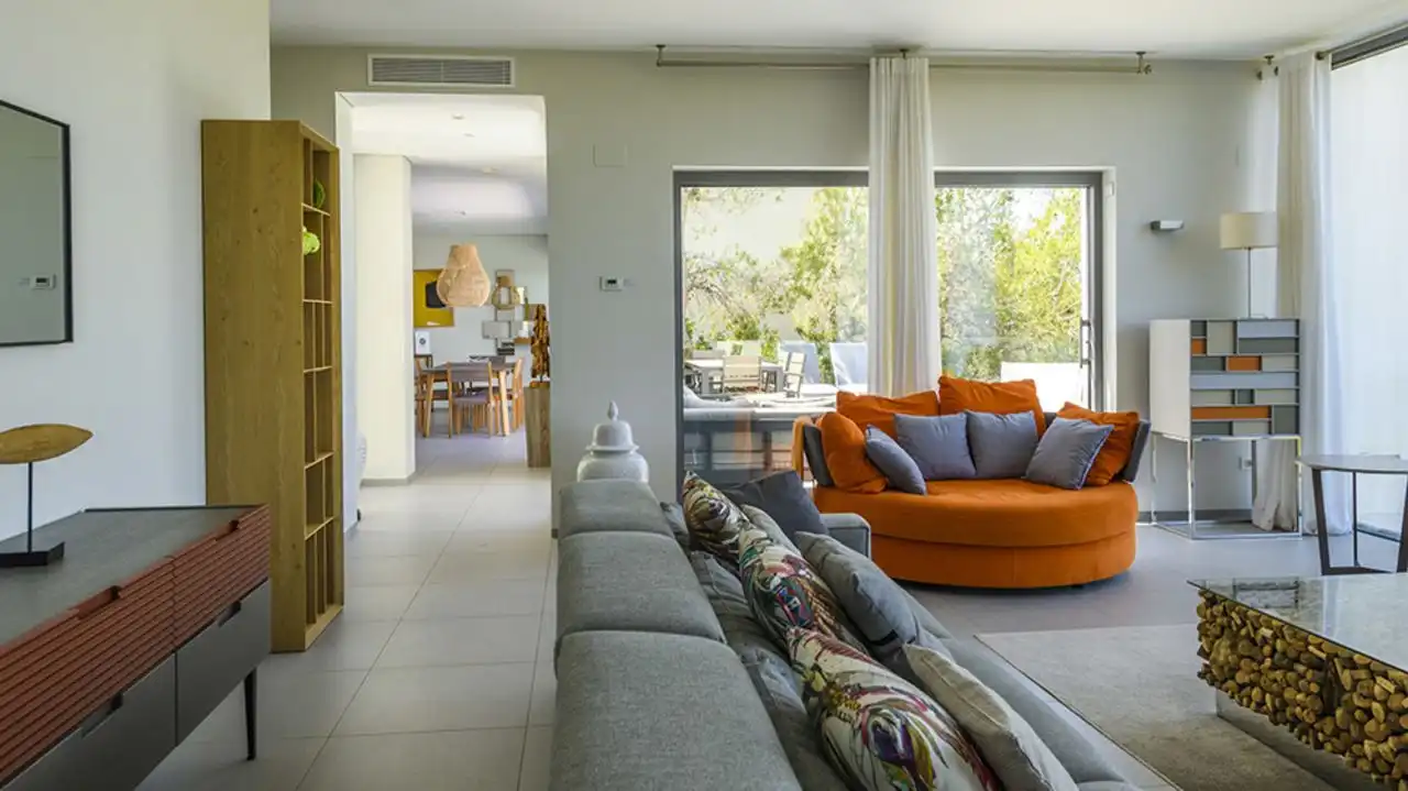 Chalet con piscina en venta en Avenida Avenida Colinas, imagen 7