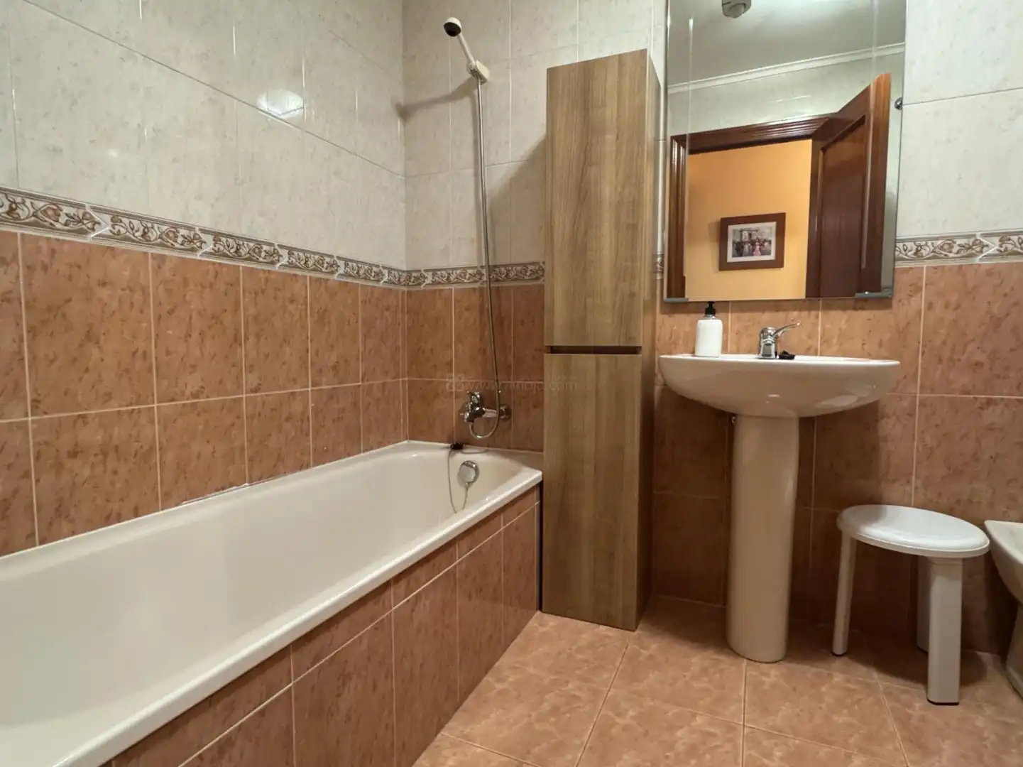 Bathroom of Flat for sale in  Logroño  with Heating, Parquet flooring and Storage room