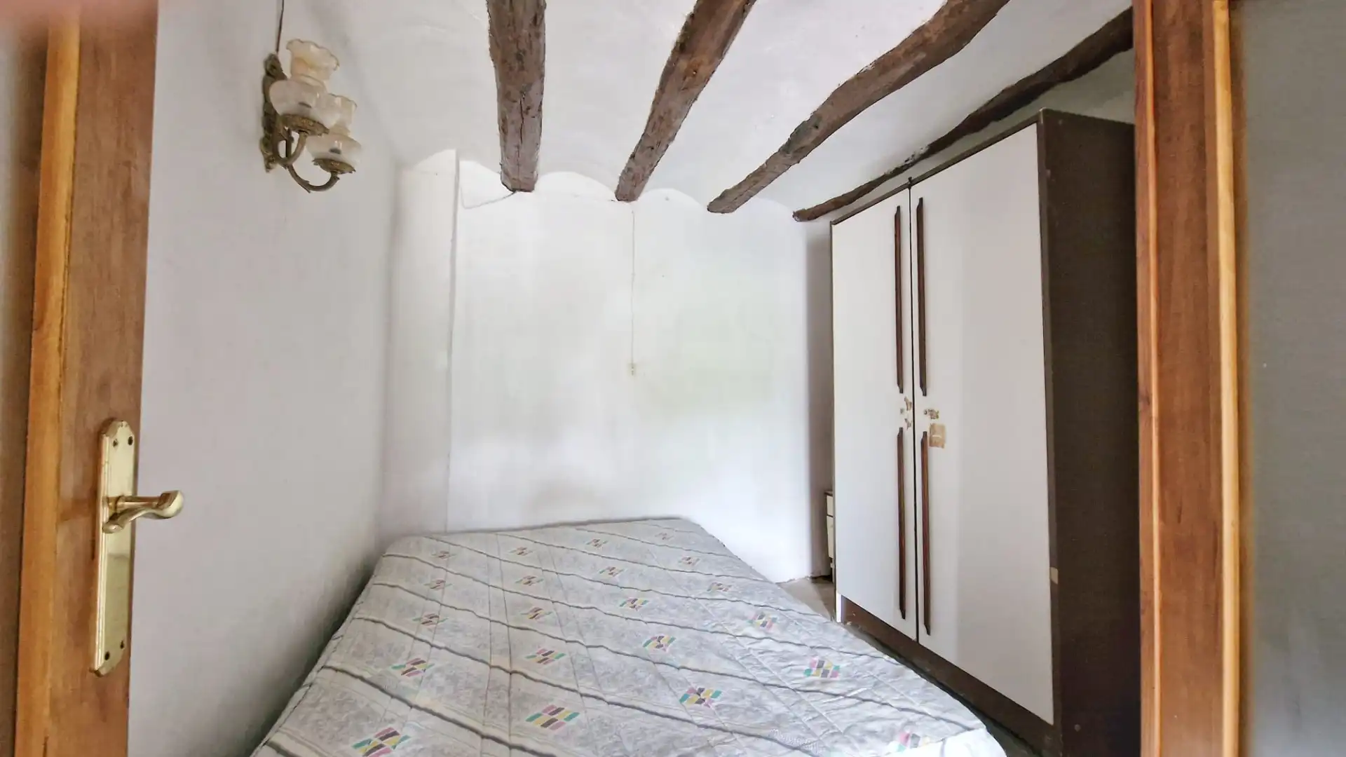 Dormitori de Casa adosada en venda en Camporrélls amb Jardí privat, Moblat i Balcó