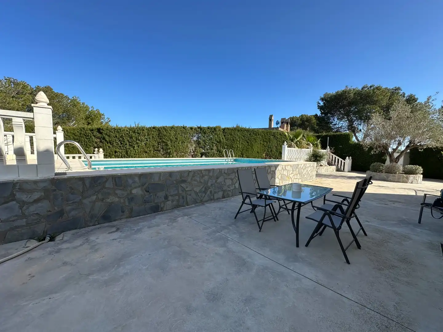 Detached house with pool for sale in Montserrat, imagen 4