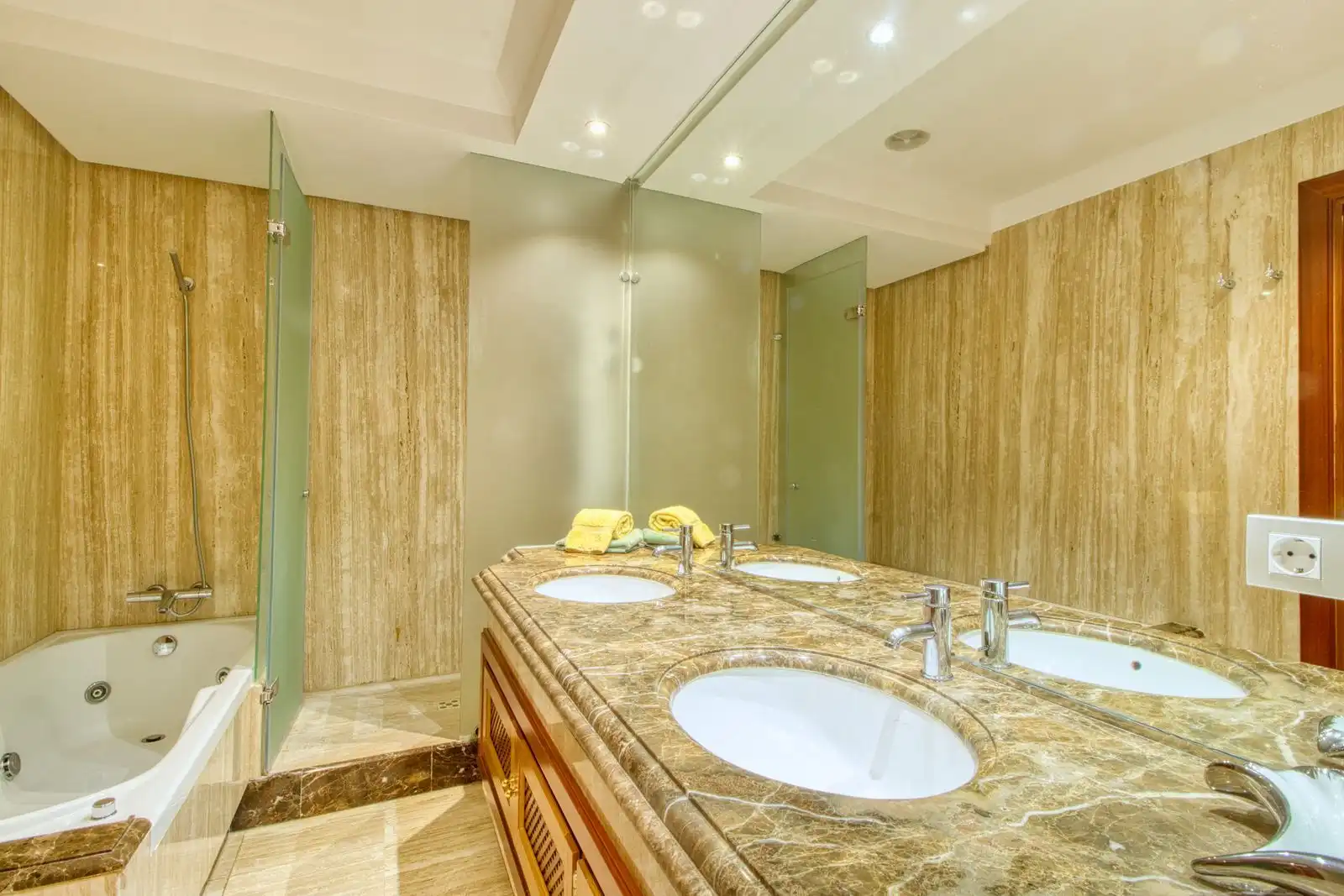 Apartament amb piscina en venda a Calle Océano Ártico 3, imagen 37