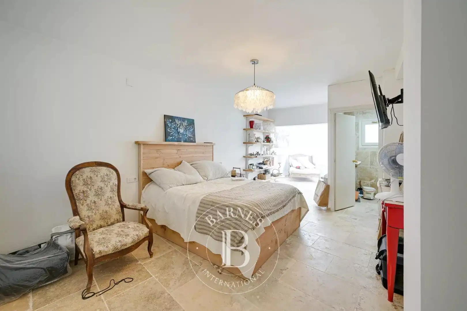 Country homes for sale in Montbarbat