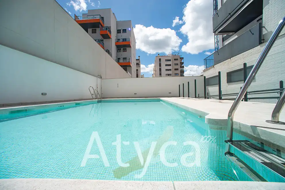 Flat for rent in Calle Escritora Emilia Pardo Bazan, 7, Ciudad Jardín - Zoco