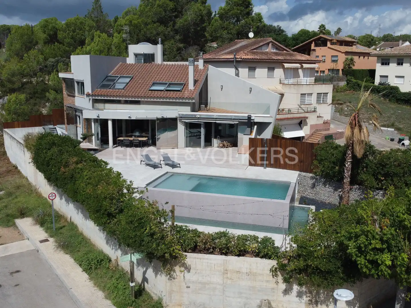 Vista exterior de Casa o chalet en venta en Olèrdola con Calefacción, Jardín privado y Parquet