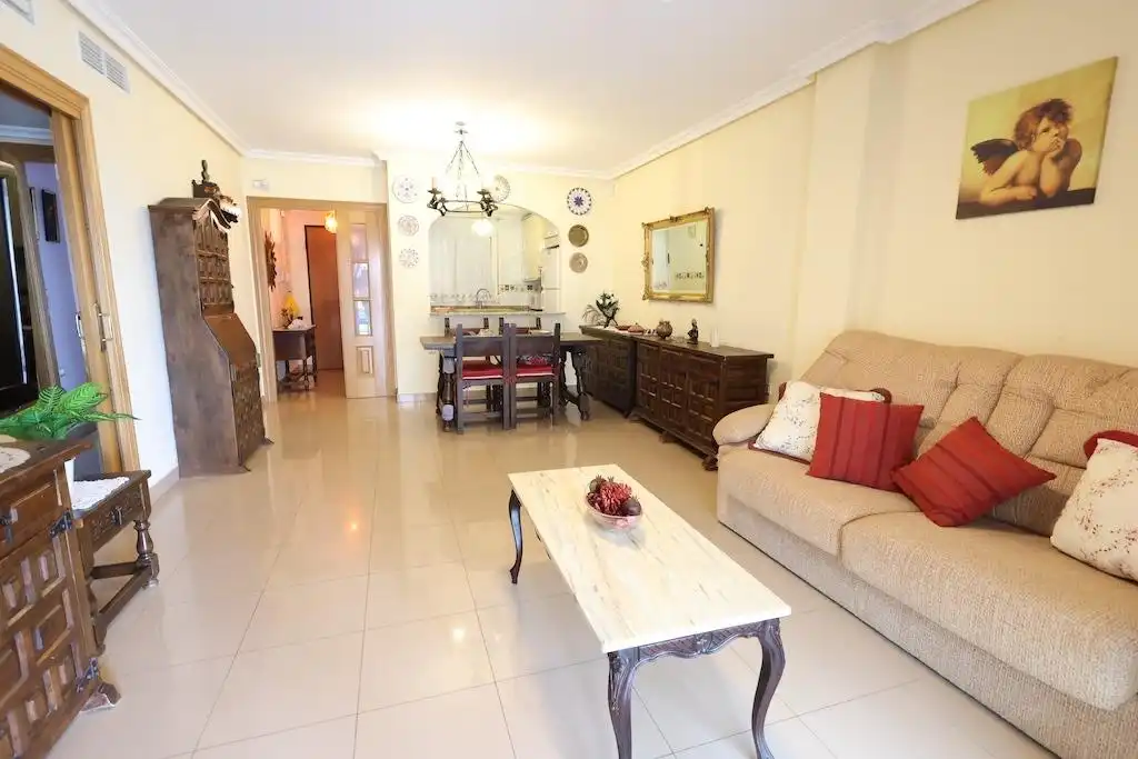 Sala de estar de Apartamento de alquiler en Orihuela con Aire acondicionado, Calefacción y Terraza