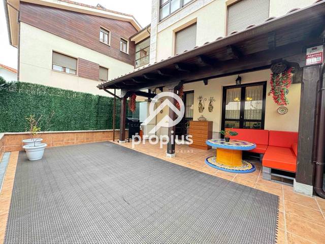 Piso en Venta en Nueva en Pría - Nueva-Hontoria - Naves