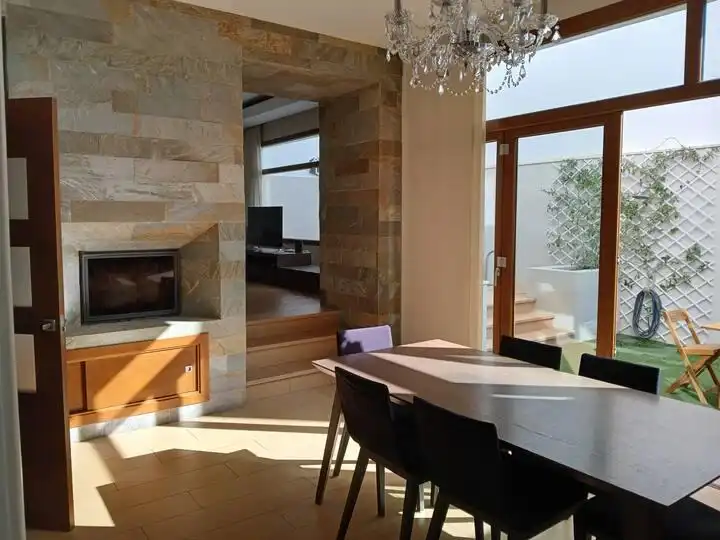 Comedor de Casa o chalet de alquiler en Casabermeja con Aire acondicionado, Jardín privado y Piscina