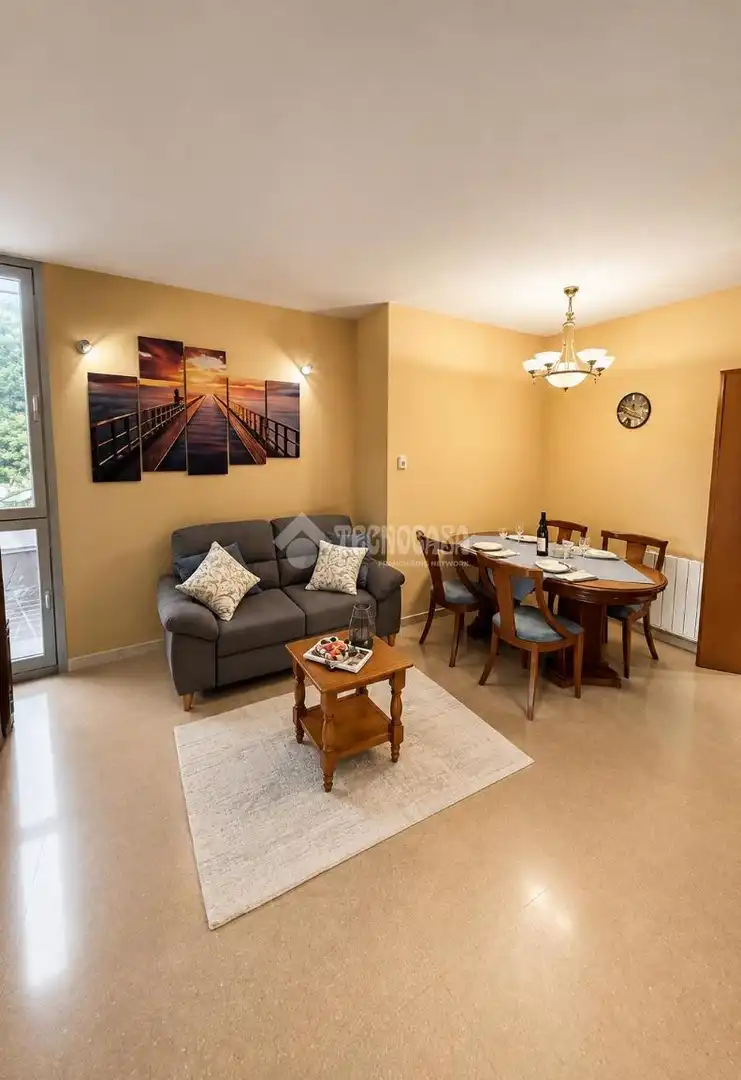 Flat with terrace for sale in Sant Andreu, imagen 3