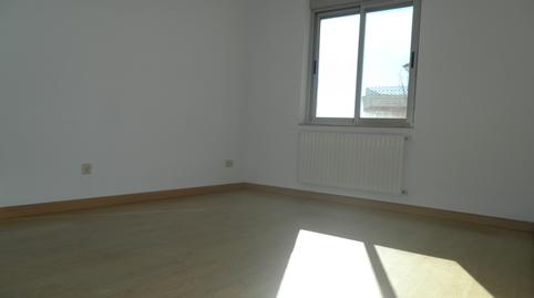 Foto 3 de Piso de alquiler en Paseo de Extremadura, 144, Puerta del Ángel,  Madrid Capital