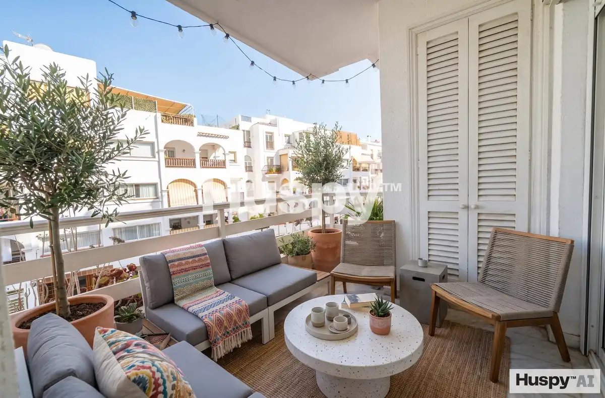 Piso con terraza en venta en Avinguda de Sant Joan de Labritja