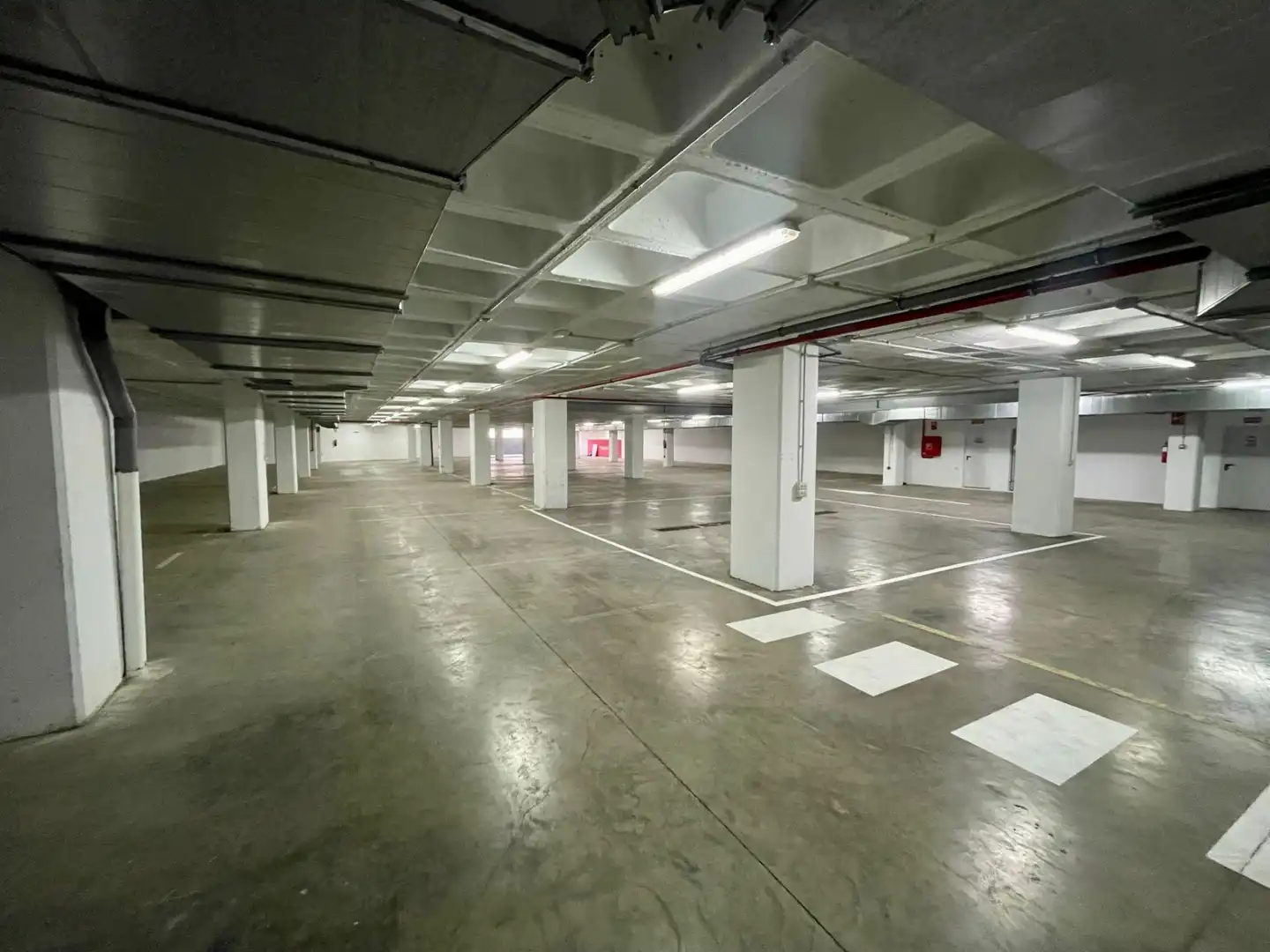 Parkplatz von Fabrikhallen zur Miete in Santa Cruz de Tenerife