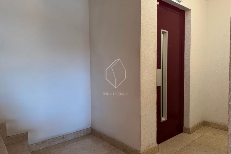 Apartament en venda en L'Escala amb Aire condicionat i Terrassa