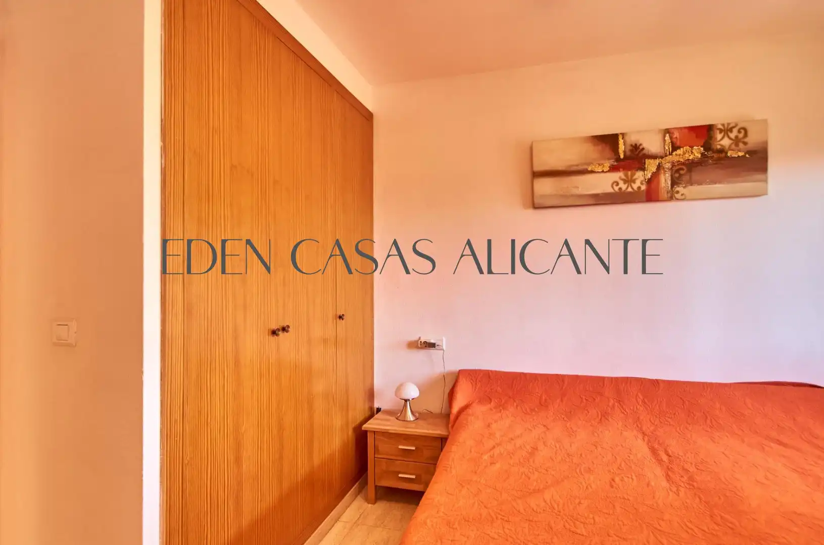 Habitación de Casa o chalet en venta en Busot con Aire acondicionado, Calefacción y Jardín privado