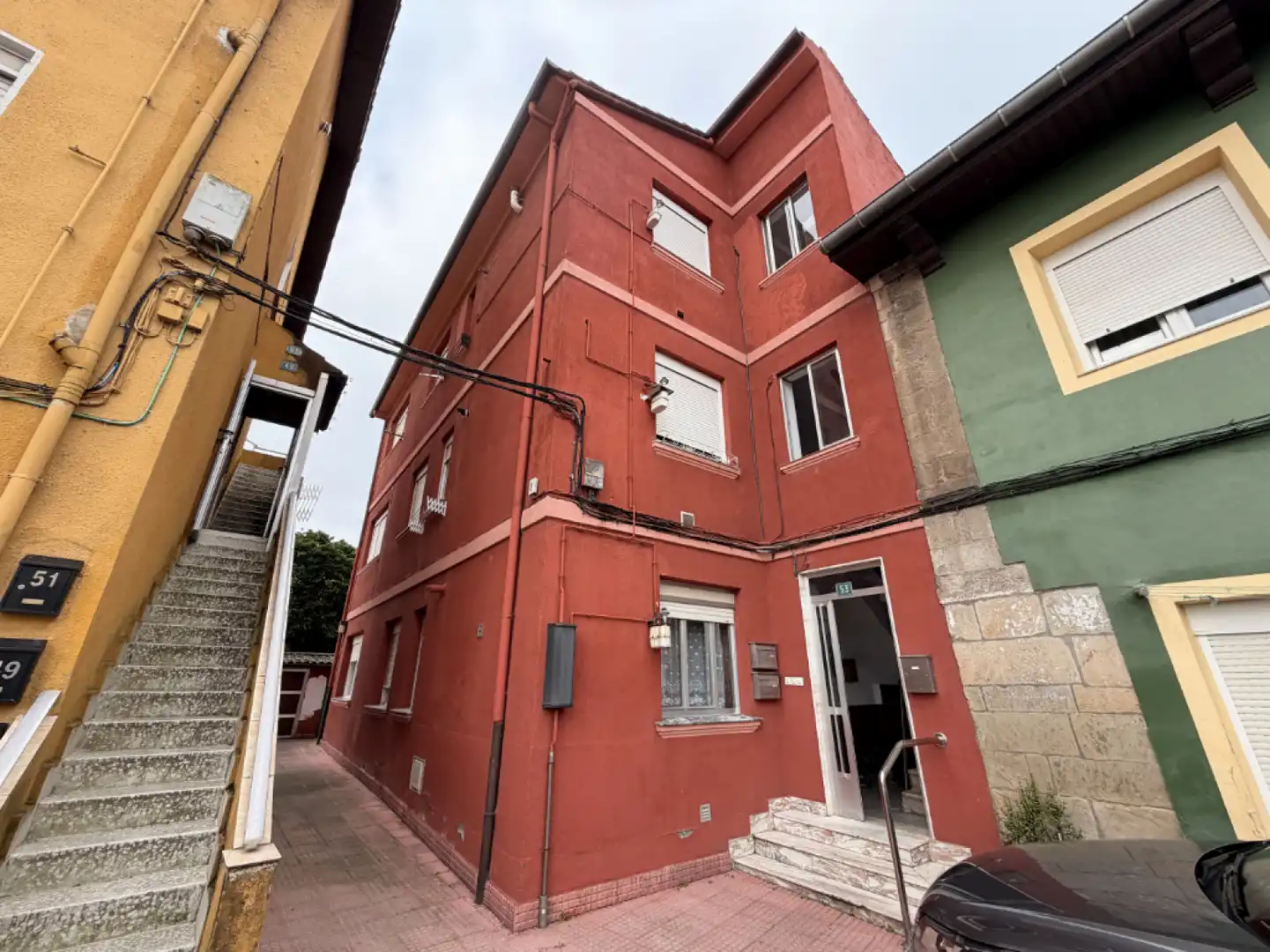 Außenansicht von Wohnung zum Verkauf in Torrelavega  mit Heizung und Möbliert