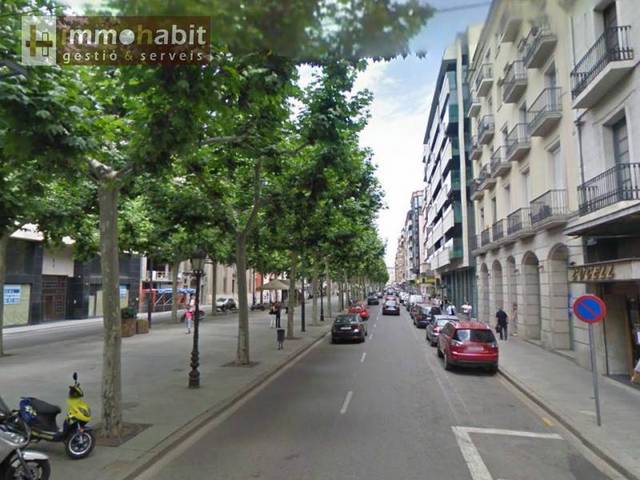 Local comercial en Alquiler en Rambla Ferran