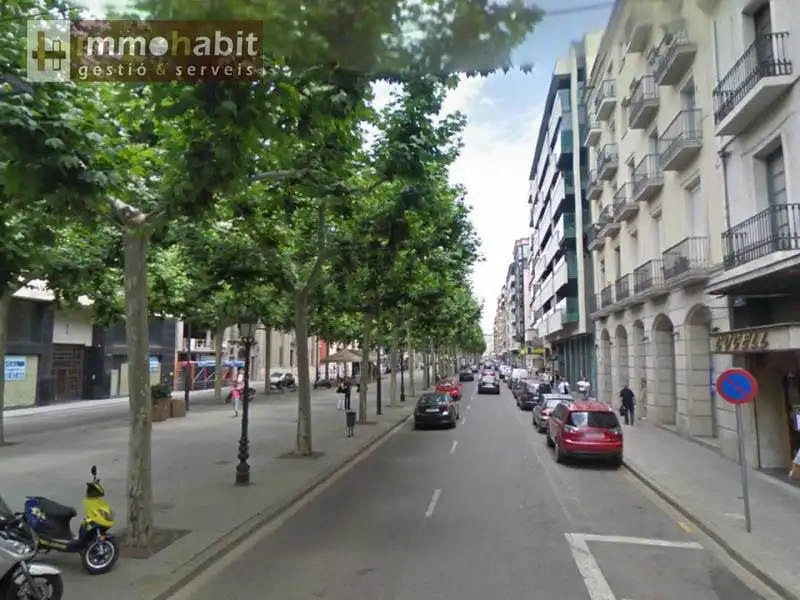 Exterior view of Commercial properties for rent in Lleida