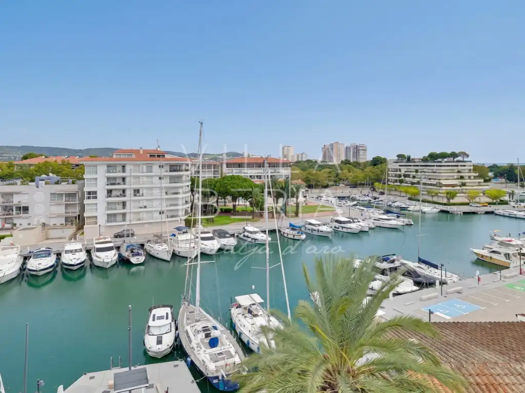Apartamento con ascensor en venta en Carrer Punta Prima 7, imagen 6