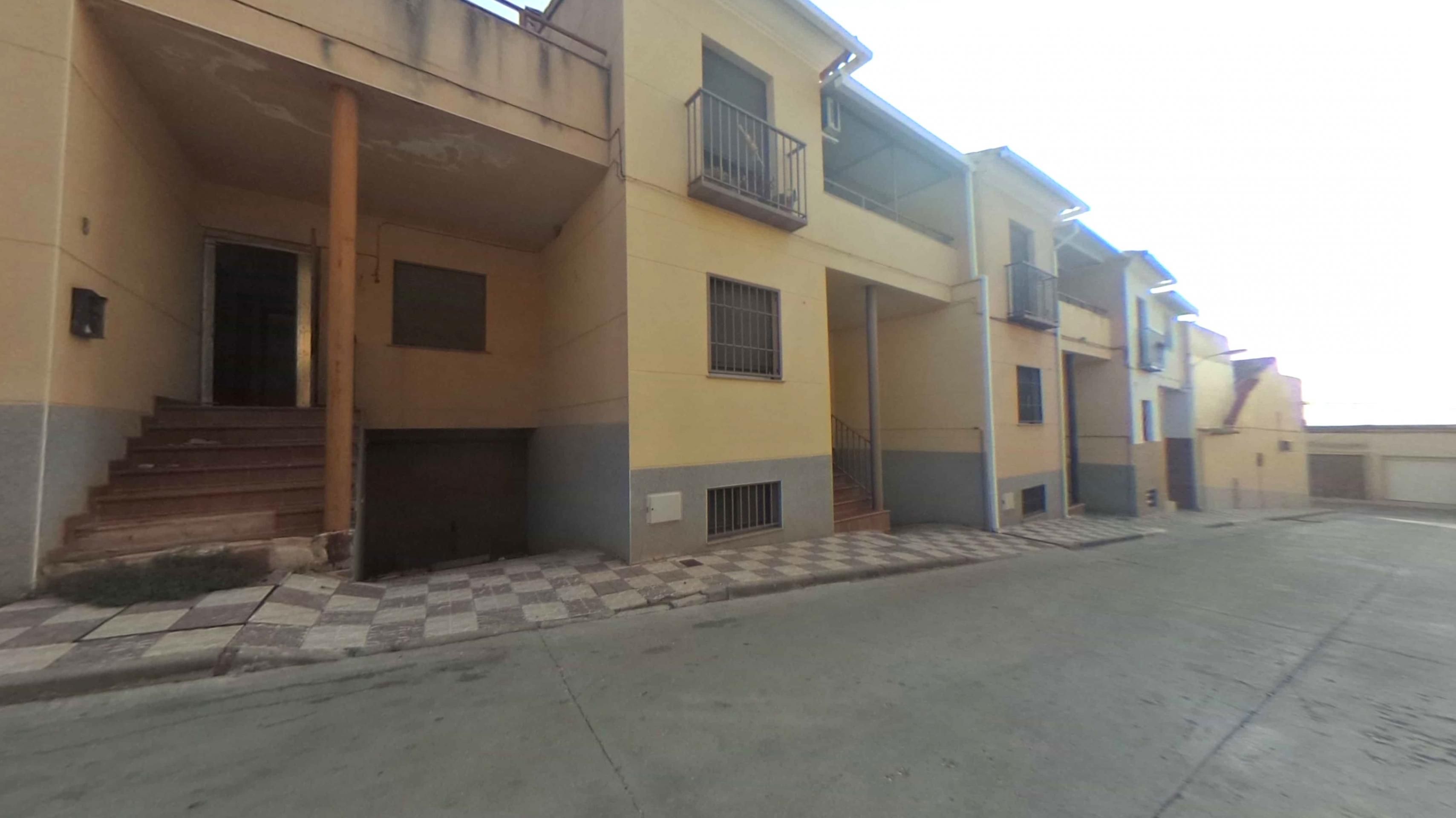 Single-family semi-detached for sale in Calle Romero, 8, Los Yébenes