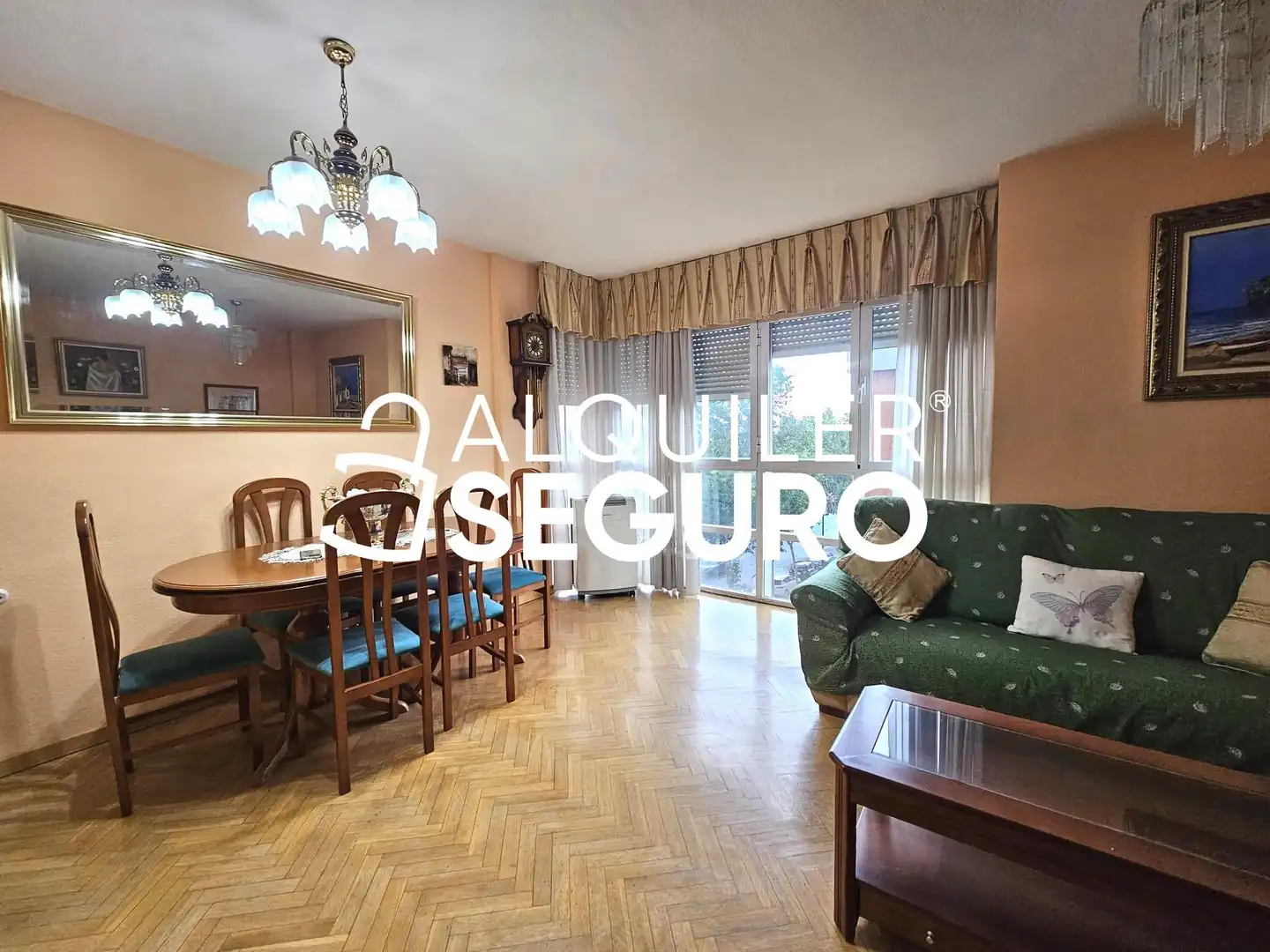 Vista exterior de Piso de alquiler en Getafe con Calefacción, Trastero y Amueblado