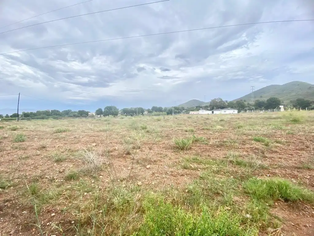Residential land for sale in Pedanías Sur