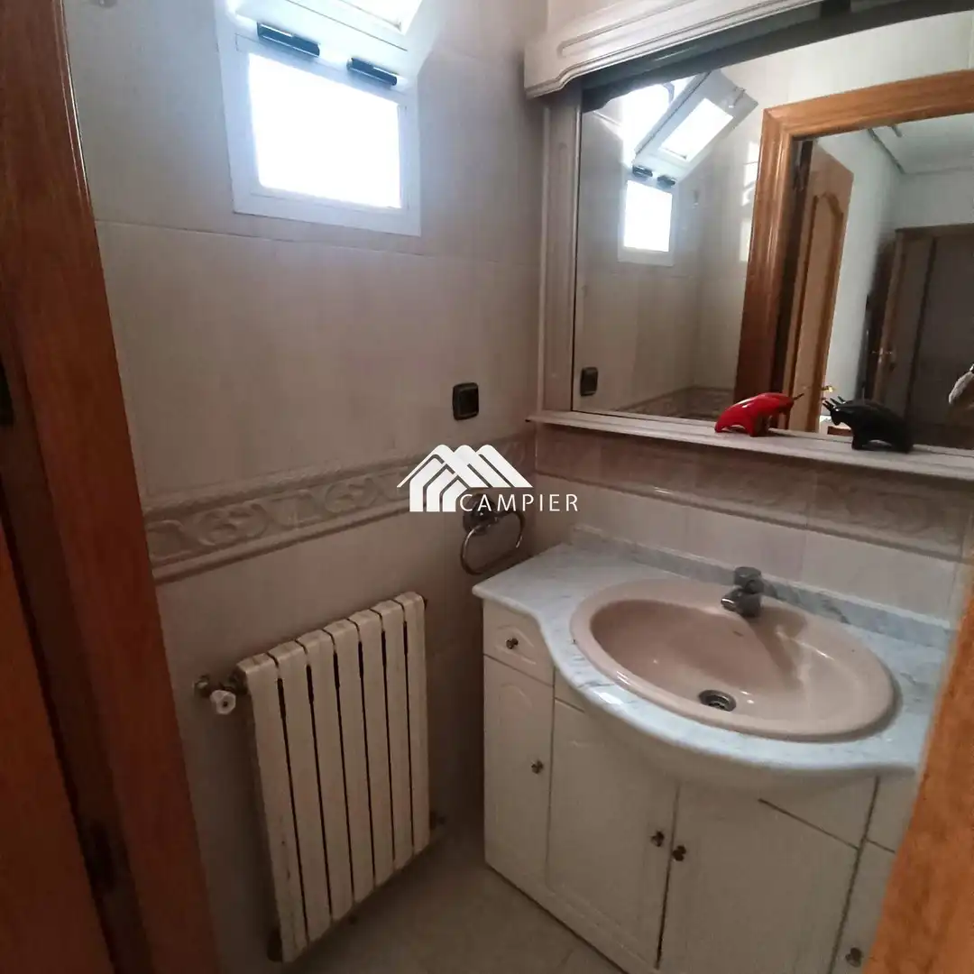 Badezimmer von Wohnung zum Verkauf in Albacete mit Heizung, Abstellraum und Möbliert