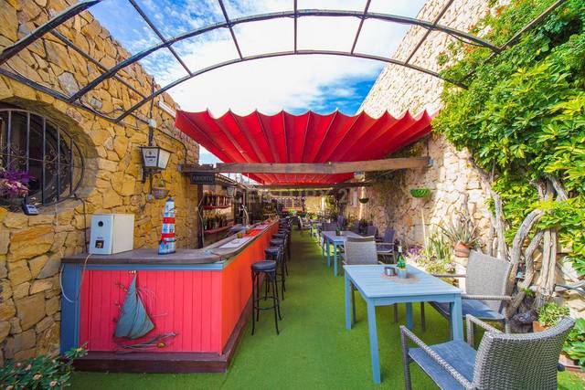 Local comercial en Alquiler en Manzanera - Tosal