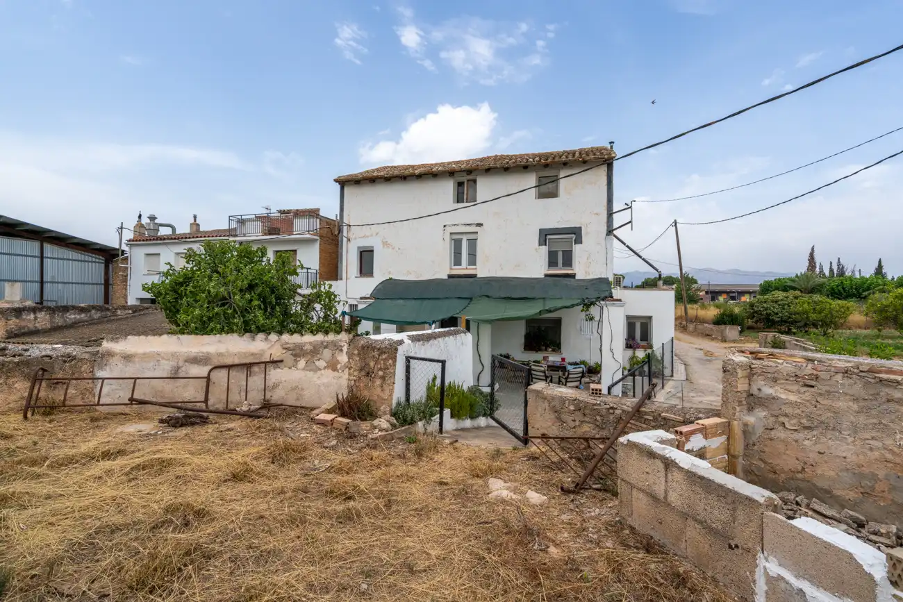 Vista exterior de Casa adosada en venta en Tortosa con Aire acondicionado, Jardín privado y Terraza