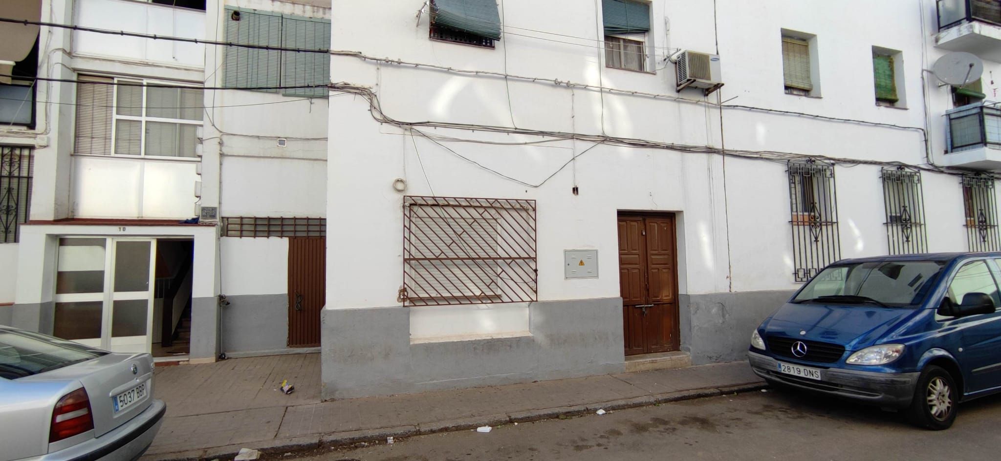 Vista exterior de Local en venta en Almendralejo