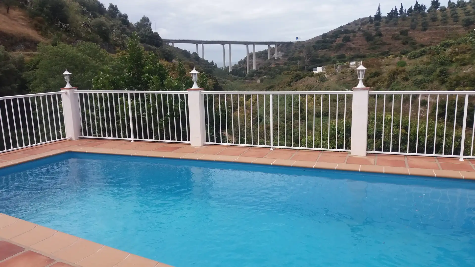 Piscina de Casa adosada en venta en Almuñécar con Terraza, Piscina y Amueblado