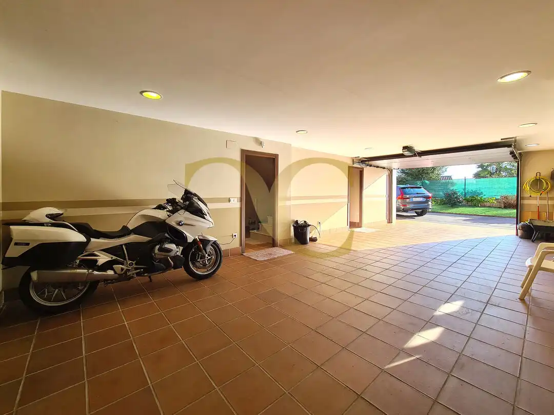 Vista exterior de Casa o chalet en venta en Siero con Calefacción, Terraza y Trastero