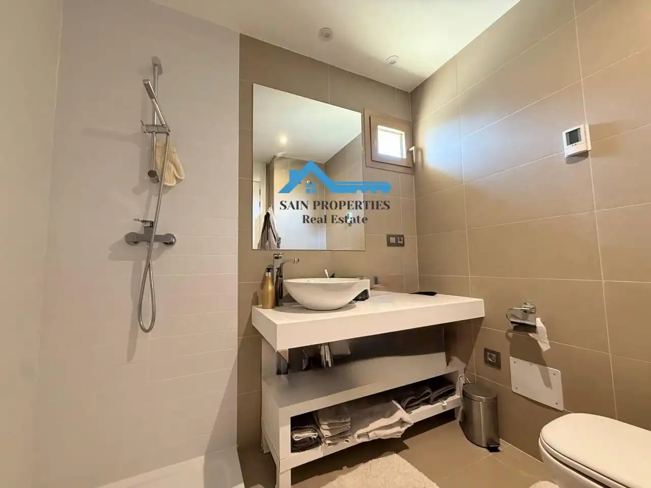 Apartamento con piscina en venta en Playa de Poniente, imagen 10