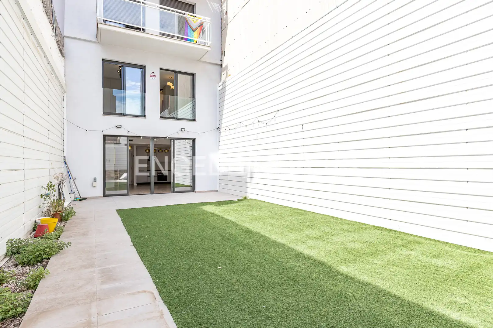 Terrassa de Pis en venda en Barcelona amb Aire condicionat, Calefacció i Jardí privat