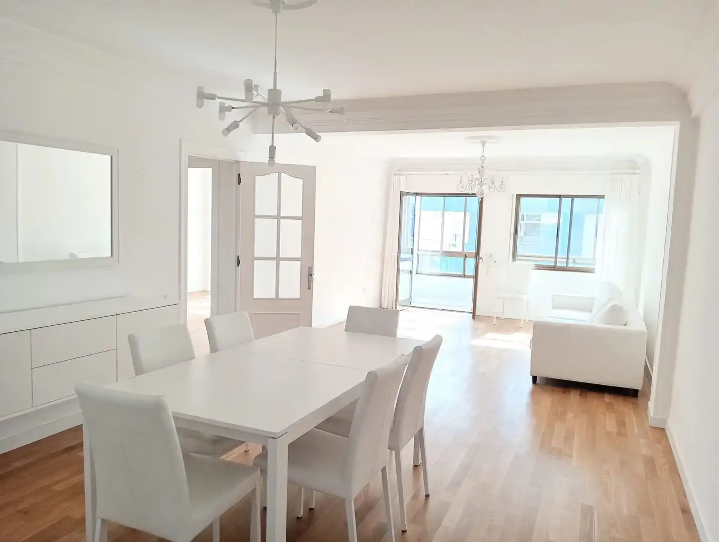 Comedor de Piso en venta en Torrelavega  con Calefacción y Parquet