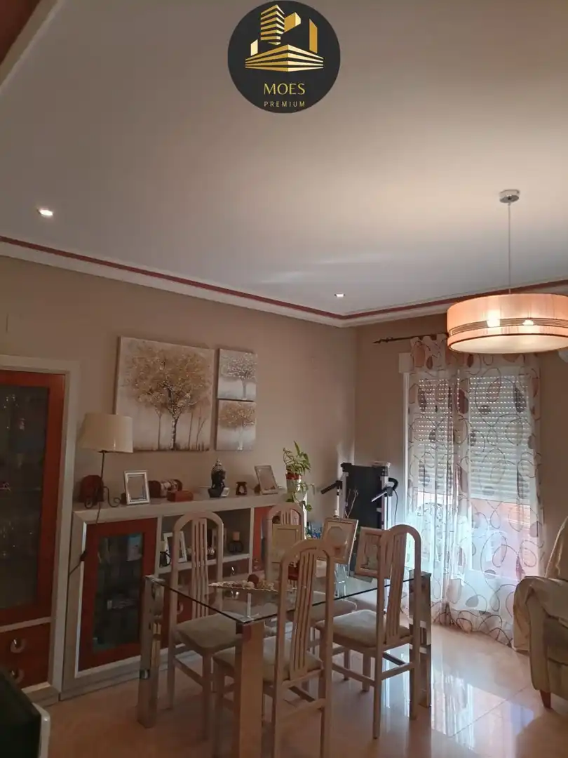 Casa amb terrassa en venda a La Paz - Las Américas, imagen 2