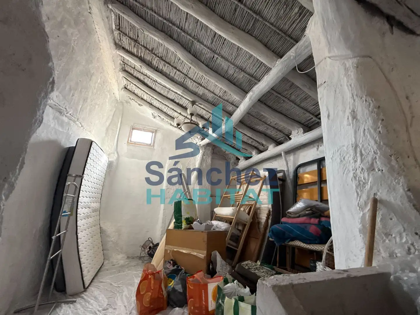 Finca rústica en venta en Chelva con Amueblado