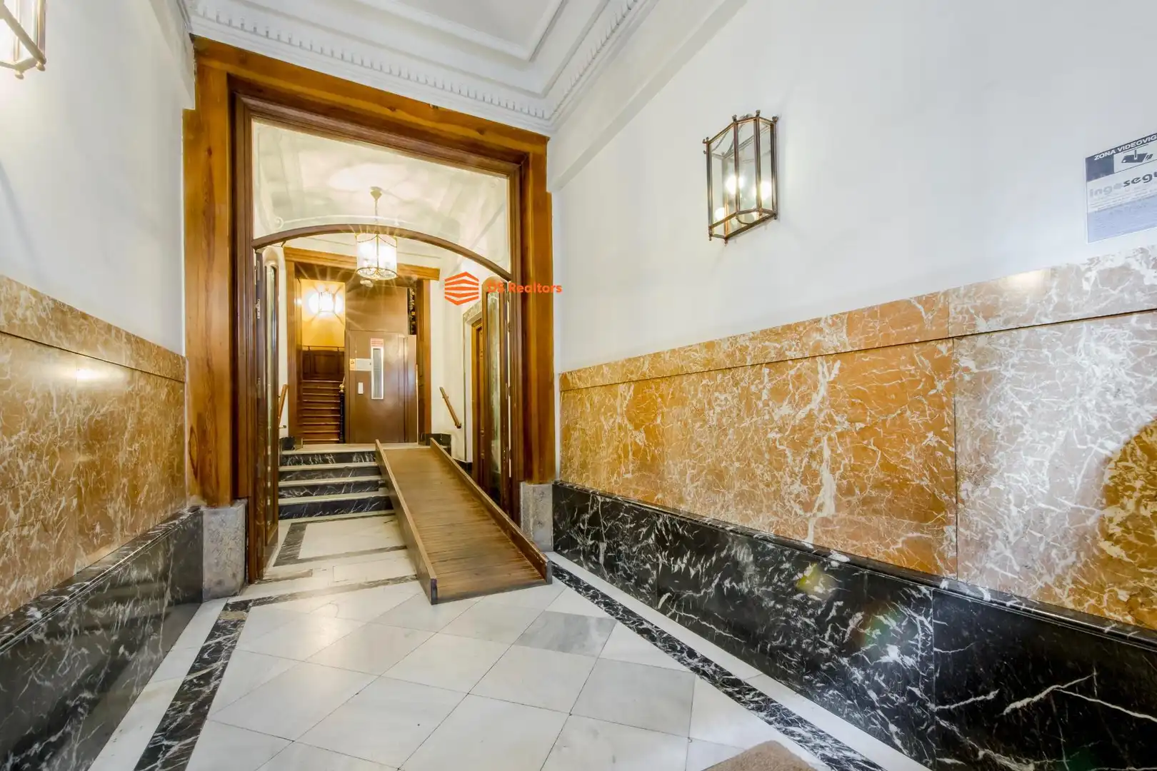 Appartamento con terrazza in vendita a Calle del Arenal, imagen 22