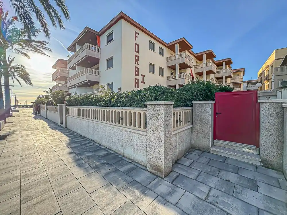 Flat with terrace for sale in Carrer Girona 9, imagen 6