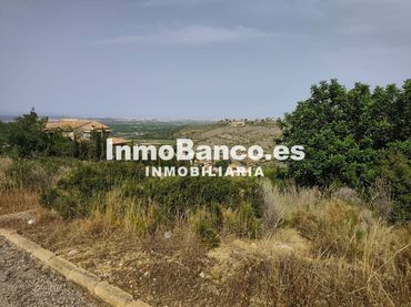 Wohnbaugrundstück zum Verkauf in Carrer dels Serrans 4