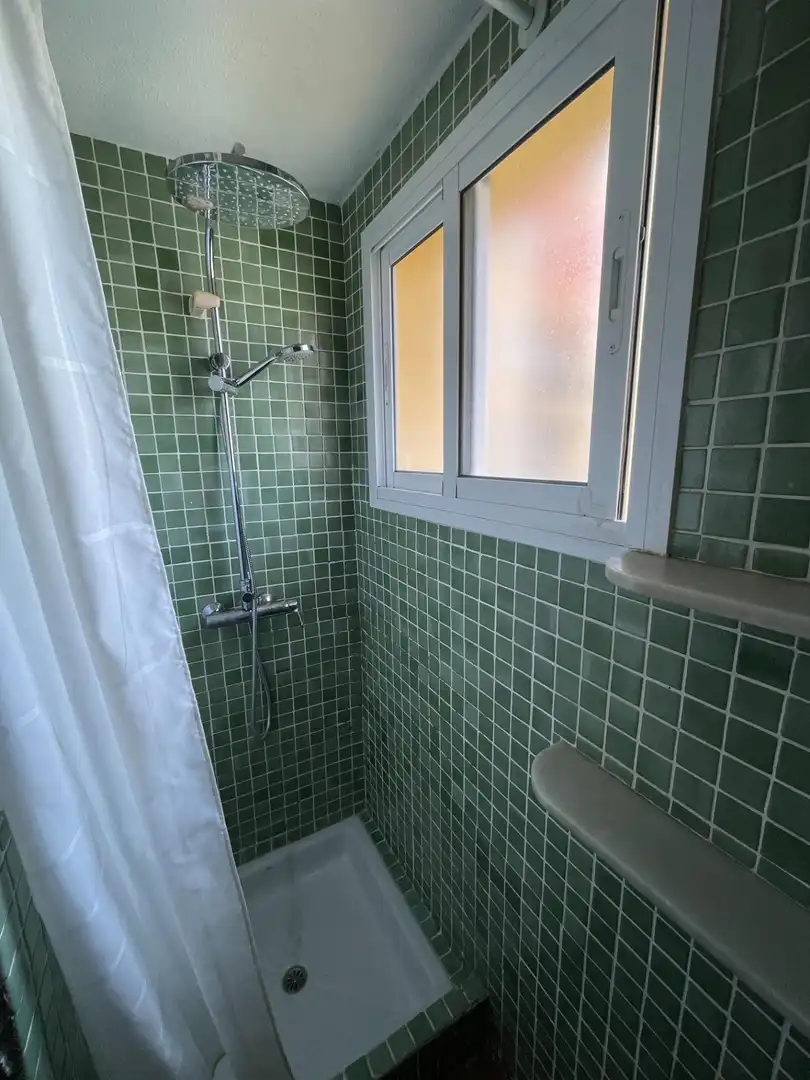 Badezimmer von Wohnung zum Verkauf in Torremolinos mit Terrasse, Möbliert und Gemeinschaftspool