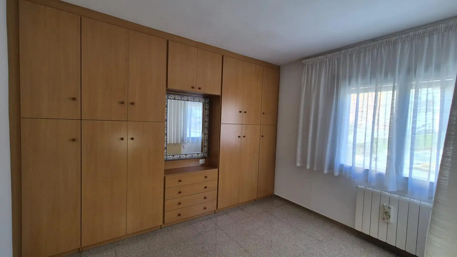 Dormitori de Casa o xalet de lloguer en Castellar del Vallès amb Calefacció, Jardí privat i Alarma
