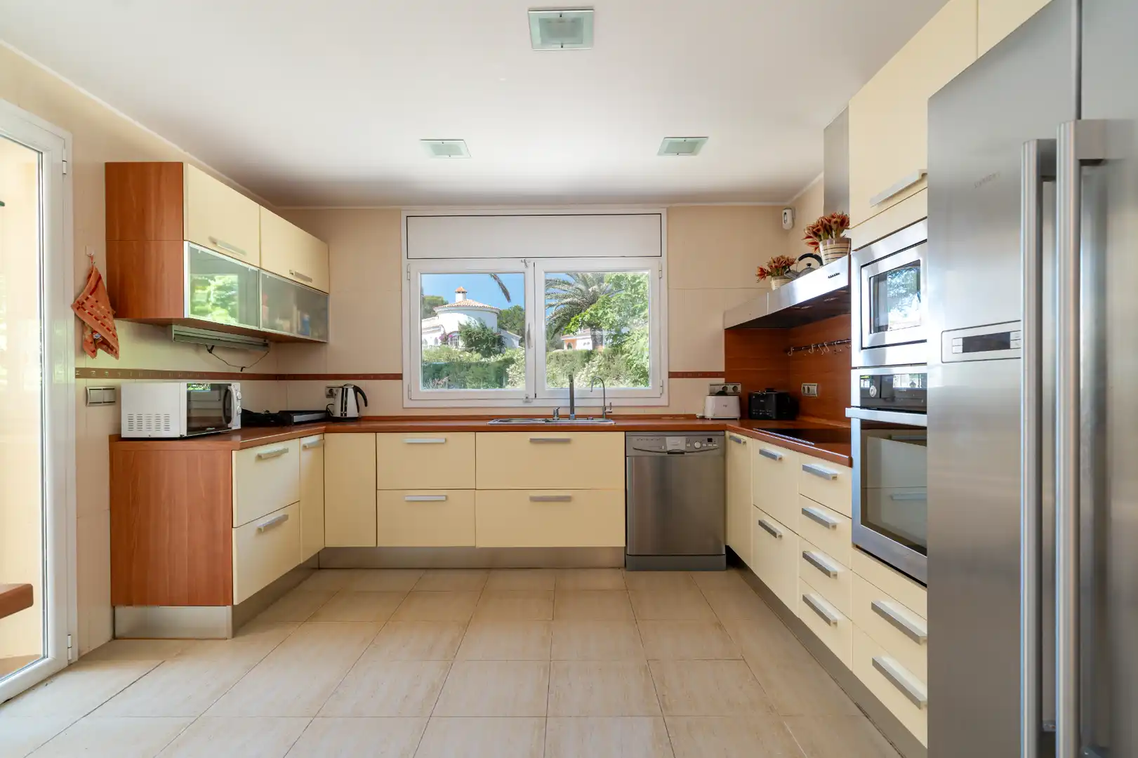 Casa con piscina en venta en Carrer de la Caleta, imagen 11