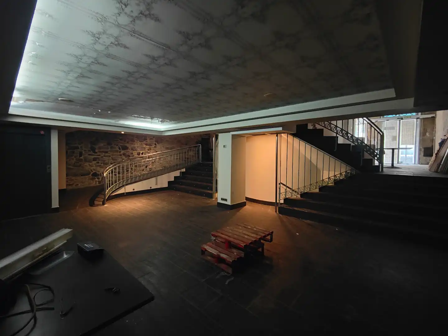 Commercial properties for rent in Vigo   with Air Conditioner
