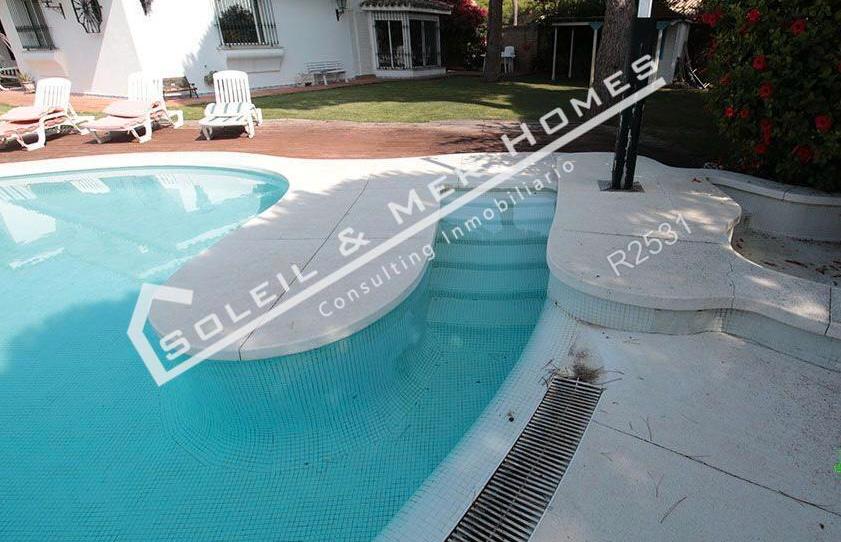 Foto 1 de Casa o chalet en venta en Valdelagrana, Cádiz