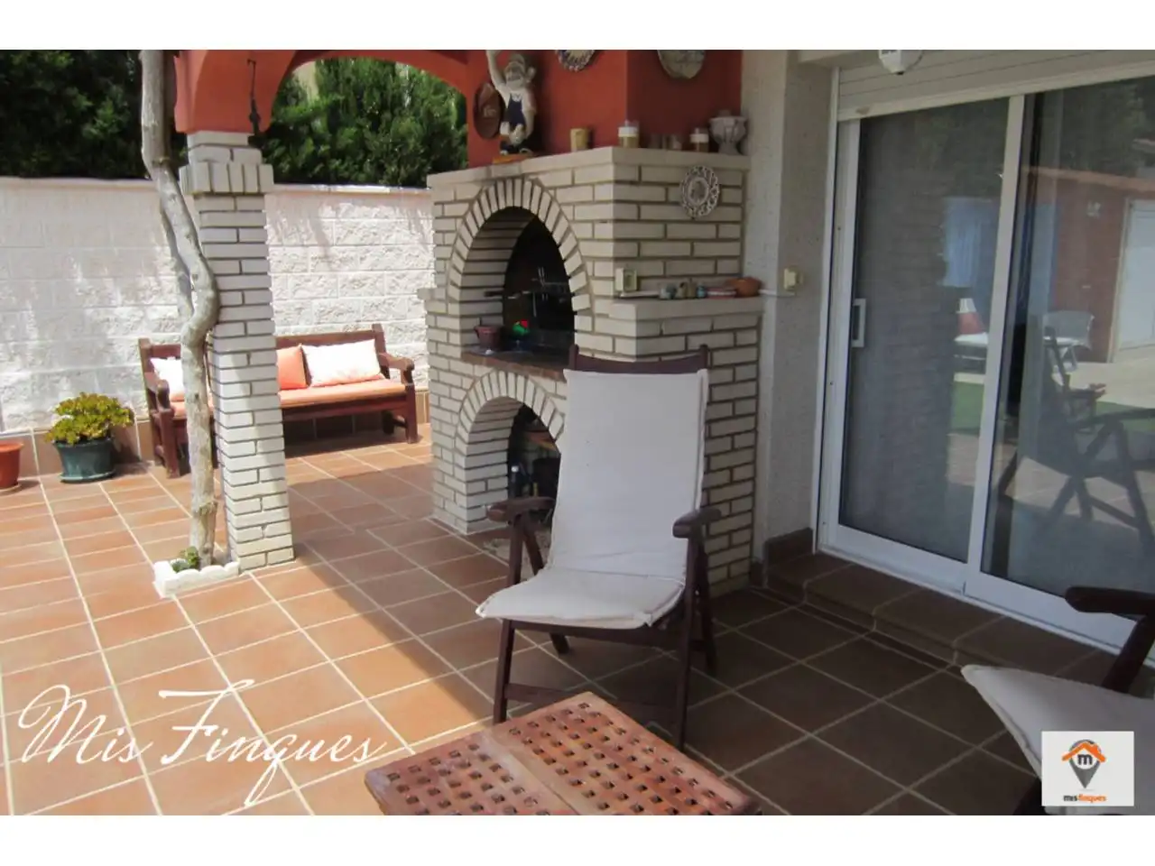 House with pool for sale in Calle Santa Isabael, imagen 2