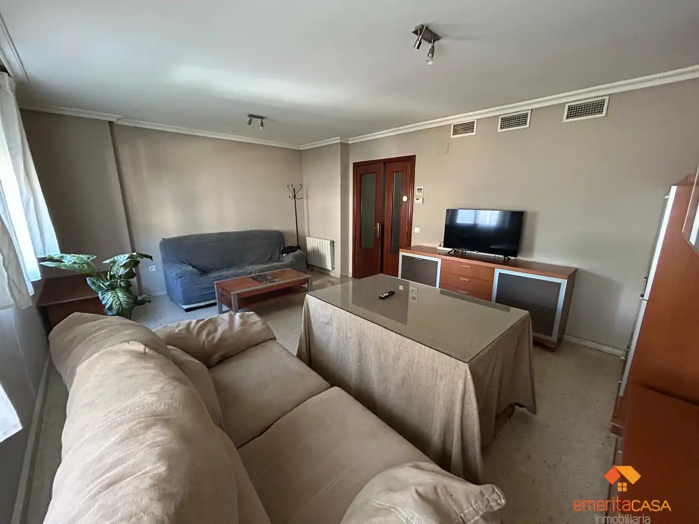 Living room of Flat for sale in Mérida  with Air Conditioner, Heating and Balcony