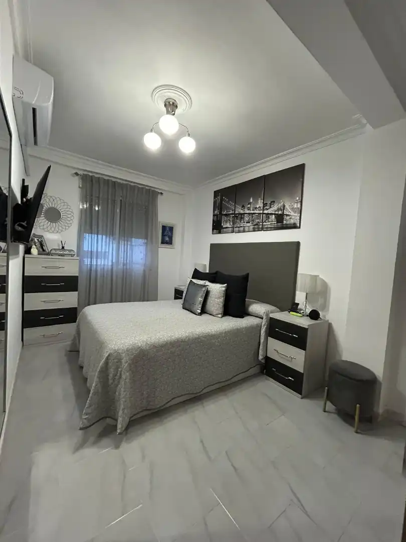 Habitación de Piso en venta en Sevilla