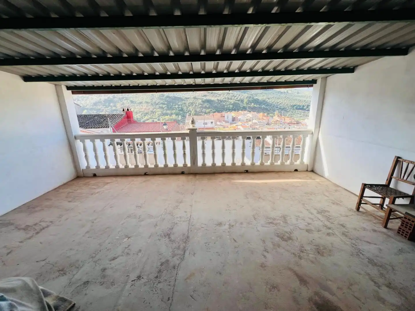 Casa con piscina en venta en LUIS MEDINA 44, imagen 2